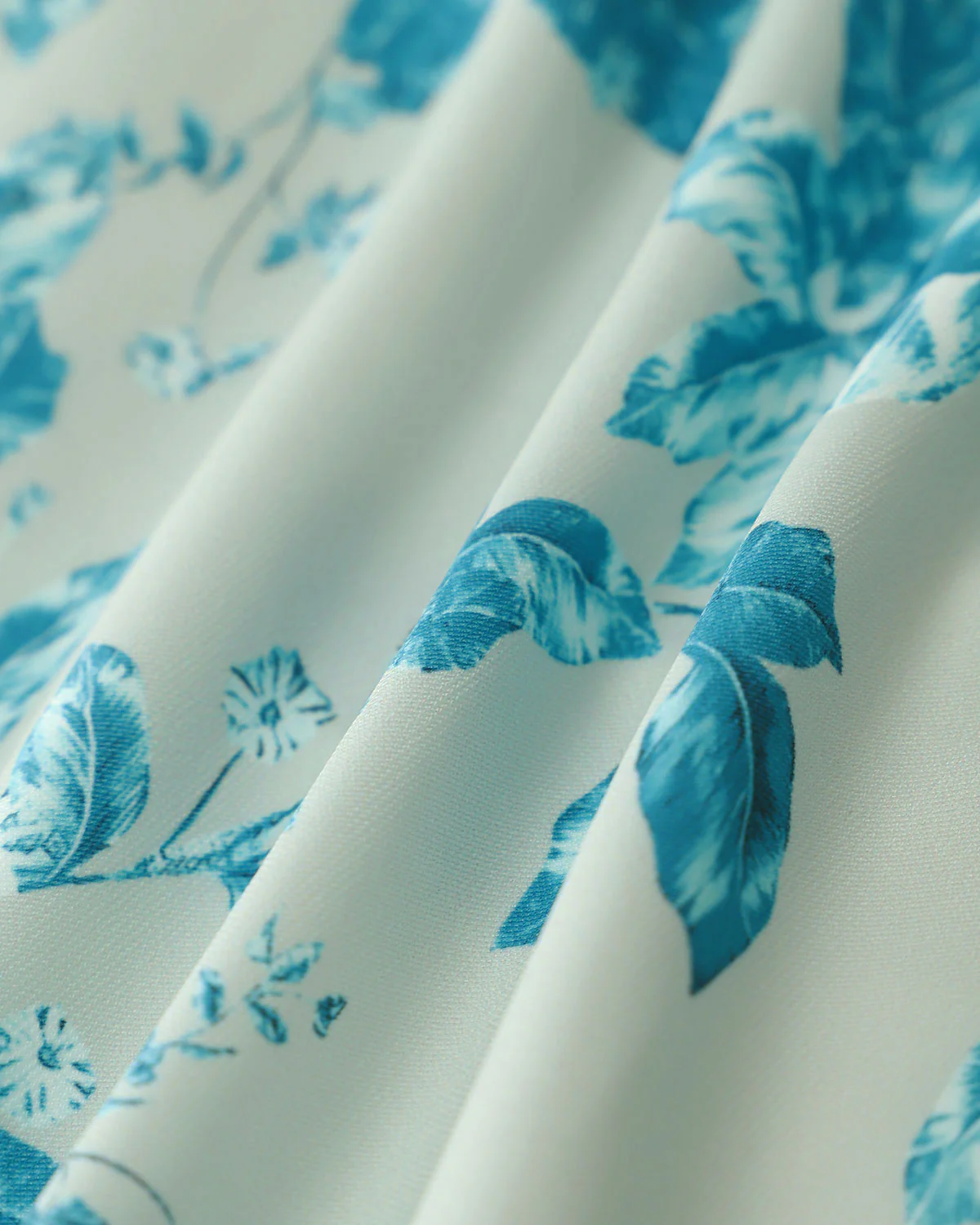 Blue Floral Pocket Shorts - Image 7