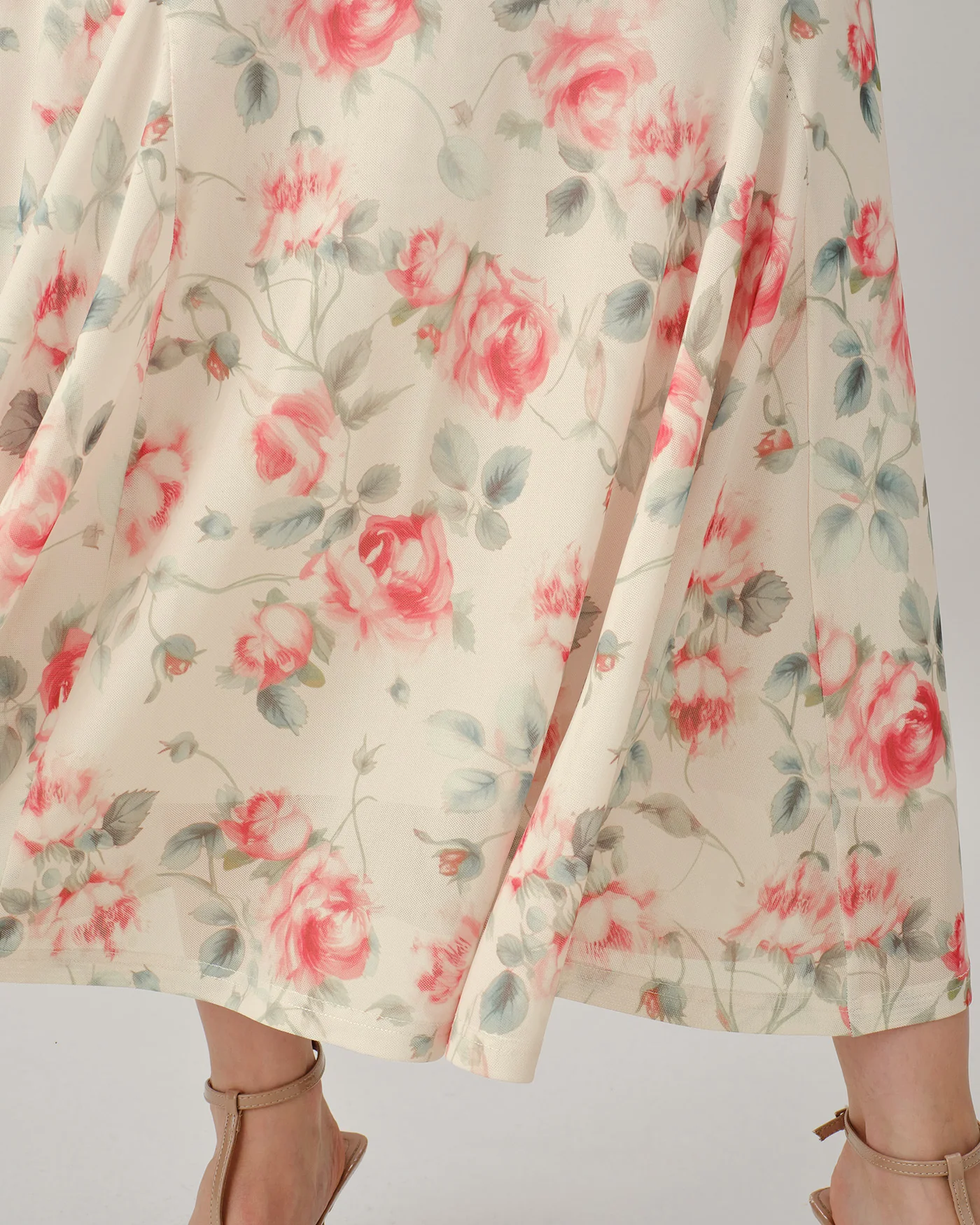 Pink Round Neck Sleeveless Floral Maxi Dress - Image 3