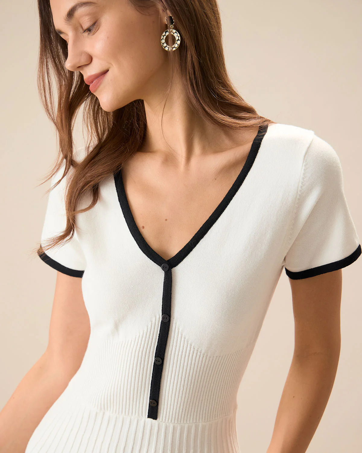 Women's White Contrasting Sweater Midi Dress - Image 2